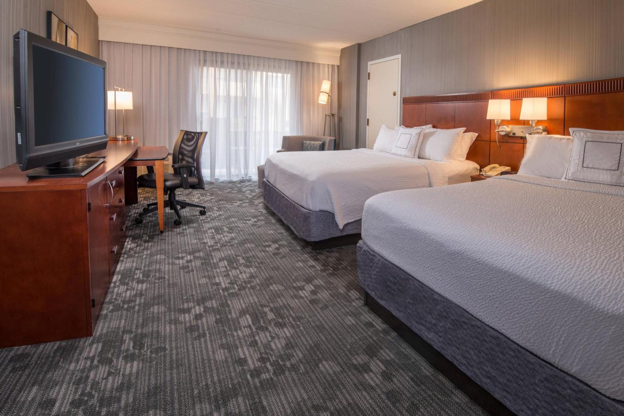 คอร์ตยาร์ด แฟร์แฟกซ์ แฟร์ โอ๊ค Hotel ภายนอก รูปภาพ